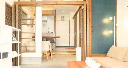 15 minutes to Asakusa / Capacity: 5 guests / Rooftop view / On-site parking