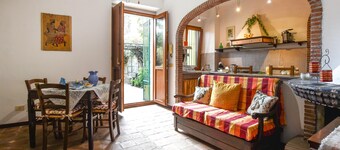 1 bedroom pet friendly home in Mascalucia