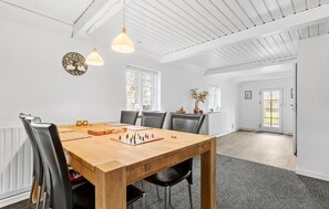 Dining - 4 bedroom awesome home in Grenaa (Grenaa)