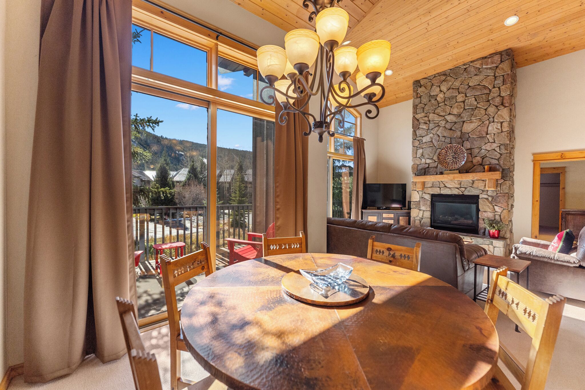 Villa (3 Bedrooms) | Front of property