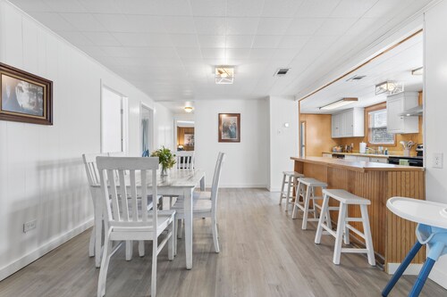 Southern Solitude: A Quiet Getaway for Relaxation!