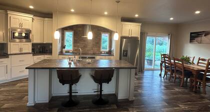 Orchard House at Sand Creek Homestead