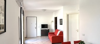 P045 – Porto Recanati, splendid three-room apartment 300 meters from the sea