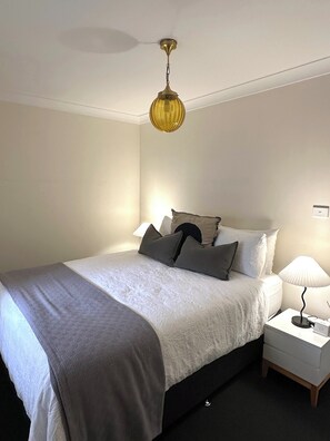 3 chambres, fer et planche à repasser, Wi-Fi, literie fournie