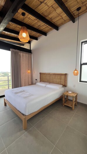 5 habitaciones, tabla de planchar con plancha y wifi gratis 
