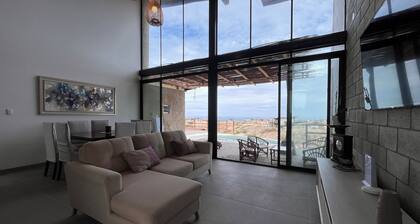  Luxury villa in Vichayito: infinity swimming pool, private forest, ocean view, 14 p