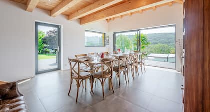 Villa 'La Quintessence' avec vue sur les montagnes, Wi-Fi et climatisation