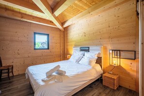 4 quartos, ferros/tábuas de passar roupa, Wi-Fi de cortesia
