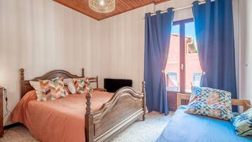 1 Schlafzimmer, Bügeleisen/Bügelbrett