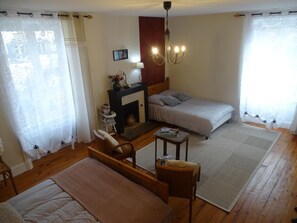 2 bedrooms