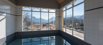 Le Berrierot - Mountain View Cottage, Indoor Pool, Spa, 30 min from Ski Resorts