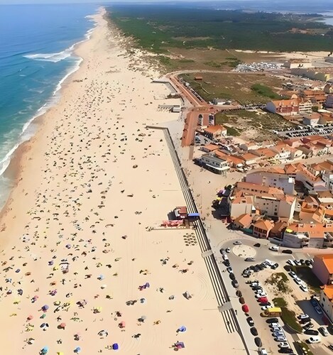 Holiday Home 'Casa Do Cais' with Sea View, Wi-Fi and Air Conditioning