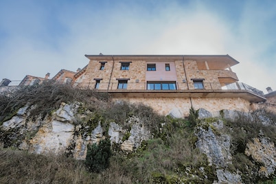 Country House 'La Panera' with Mountain View, Private Terrace and Wi-Fi