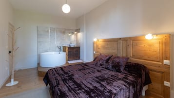 2 sovrum, strykjärn/strykbräda, gratis wi-fi och sängkläder