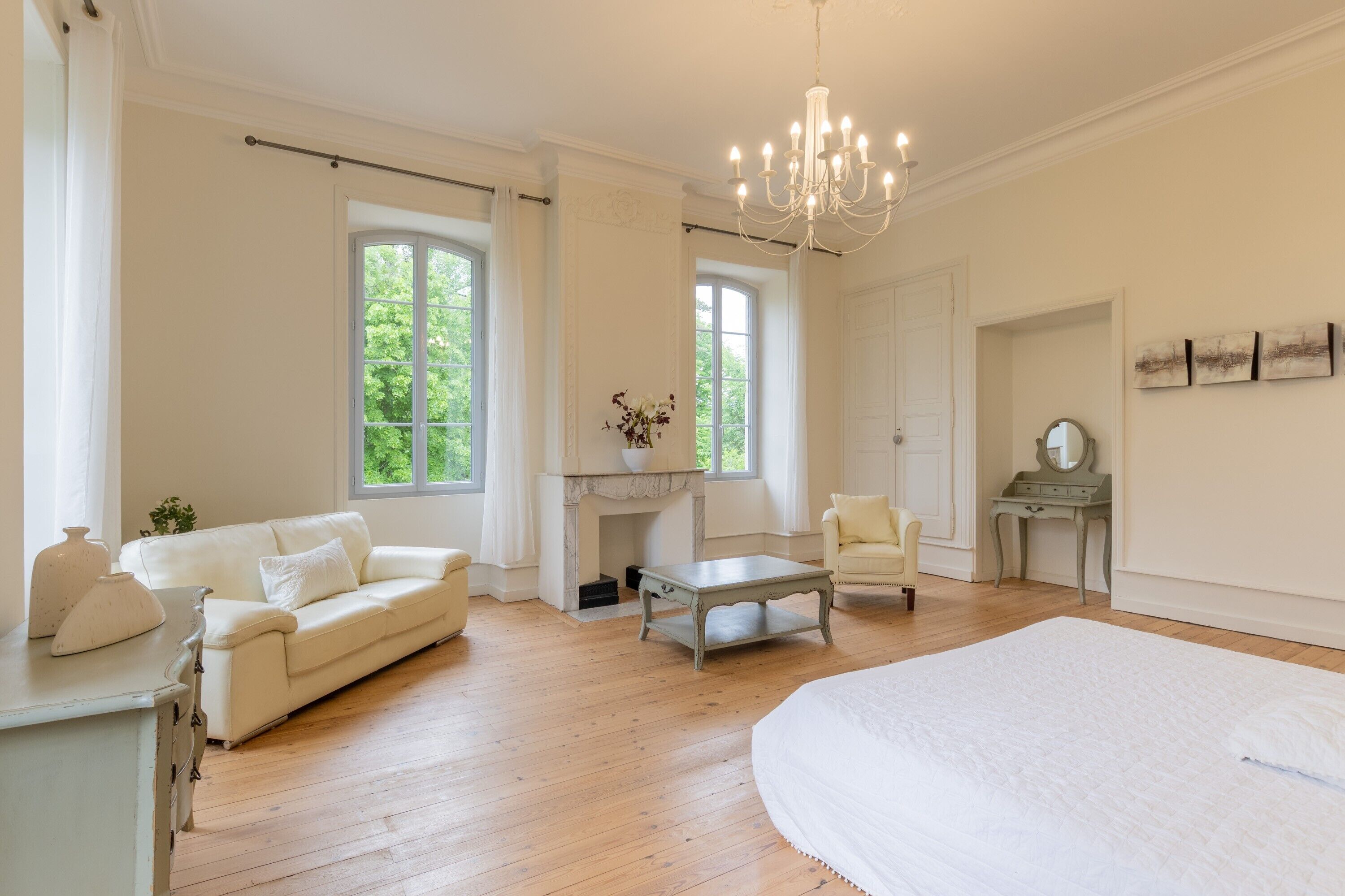 2 chambres, fer et planche à repasser, Wi-Fi gratuit, draps fournis