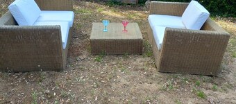Casa familiare con giardino a 8 minuti dalla spiaggia e dal surf a Vert Bois, ideale per natura