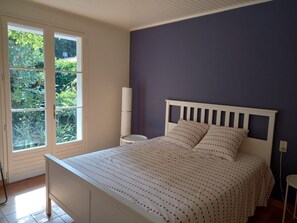 3 camere, ferro/asse da stiro, Wi-Fi gratuito, lenzuola