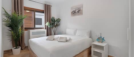 1 sovrum, strykjärn/strykbräda, gratis wi-fi och sängkläder