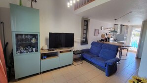 TV