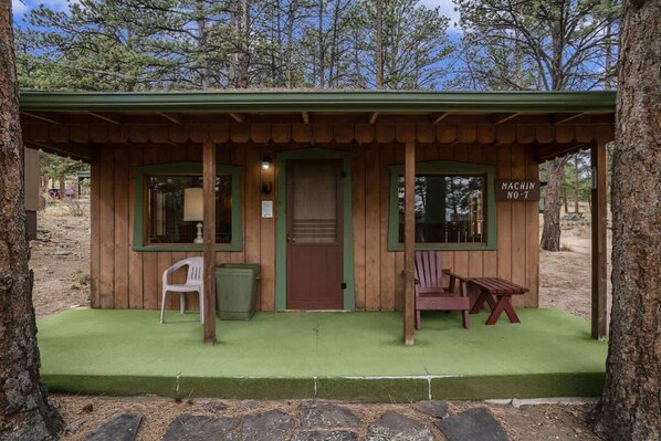 Terrace/patio - Machin's Cottage #7 - Cottage Vibes (Estes Park)