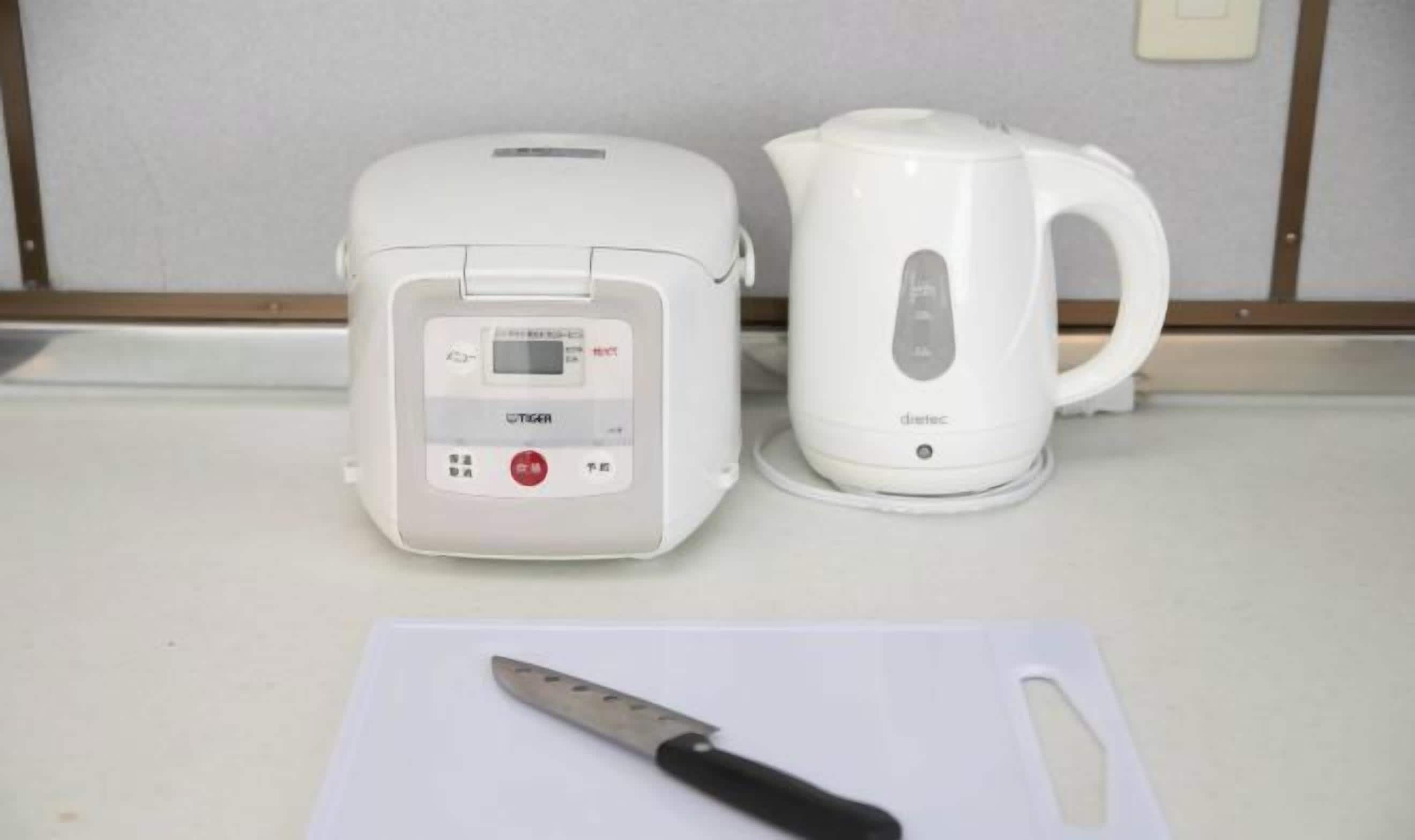 Kaffe og/eller kaffemaskine