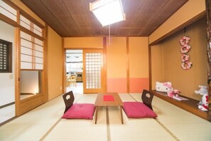 Dining - 7 min to JR Yokkaichi STN Large House (Yokkaichi)
