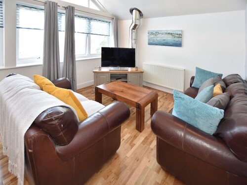 3 bedroom accommodation in Westward Ho