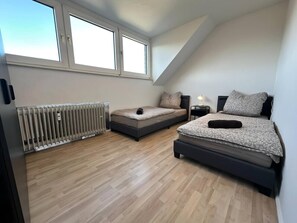 4 Schlafzimmer, WLAN, Bettwäsche