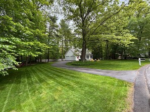 Property grounds - Saratoga Springs Access Point House (Saratoga Springs)