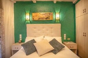 1 bedroom, iron/ironing board, free WiFi, bed sheets - A cosy retreat just 50m from the sea in Mouragia, Corfu (Mouragia)
