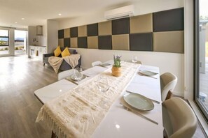 Cots/infant beds - Tekapo Top 1000 Apartment (Lake Tekapo)
