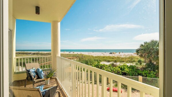 Unclassified image, 1 of 33, button