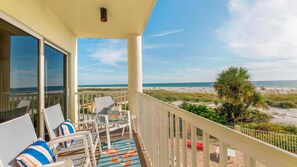 Property grounds - Gulf-Front Bliss at Sunset Vistas (Treasure Island)