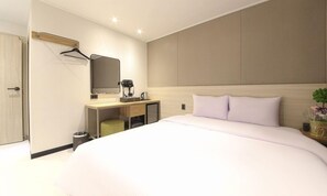 1 quarto, individualmente decorados, individualmente mobiliados