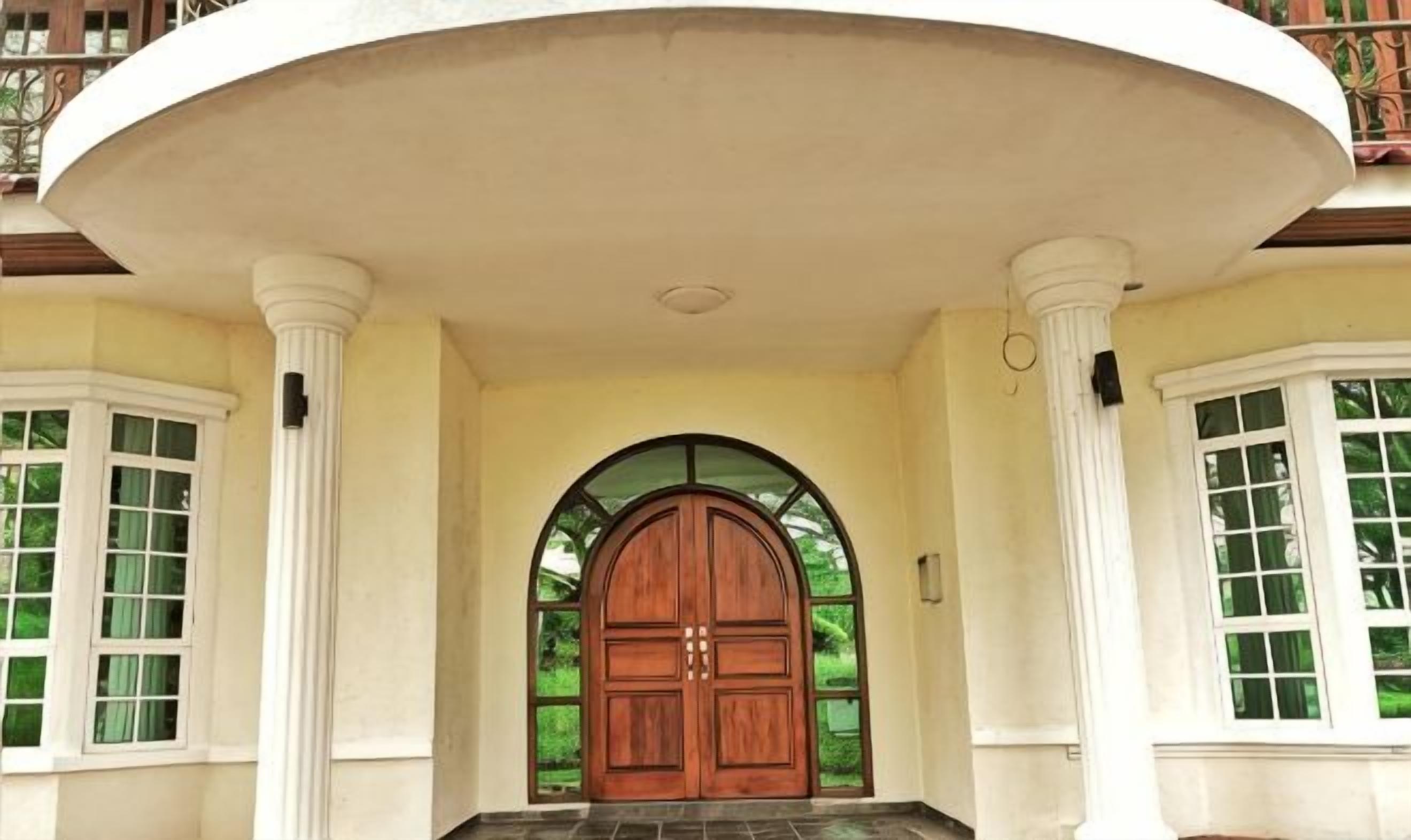 Perincian bahagian luar