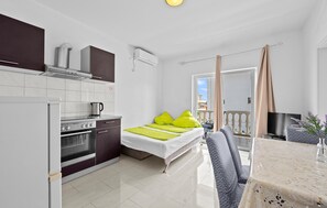 1 Schlafzimmer, Bügeleisen/Bügelbrett, kostenloses WLAN, Bettwäsche