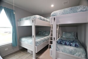 3 bedrooms, free WiFi, bed sheets