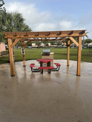 Room, 1 Bedroom | Terrace/patio - Room in Apartment - The Sample Rd Retreats (Pompano Beach)