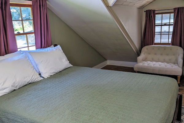 Attic bedroom