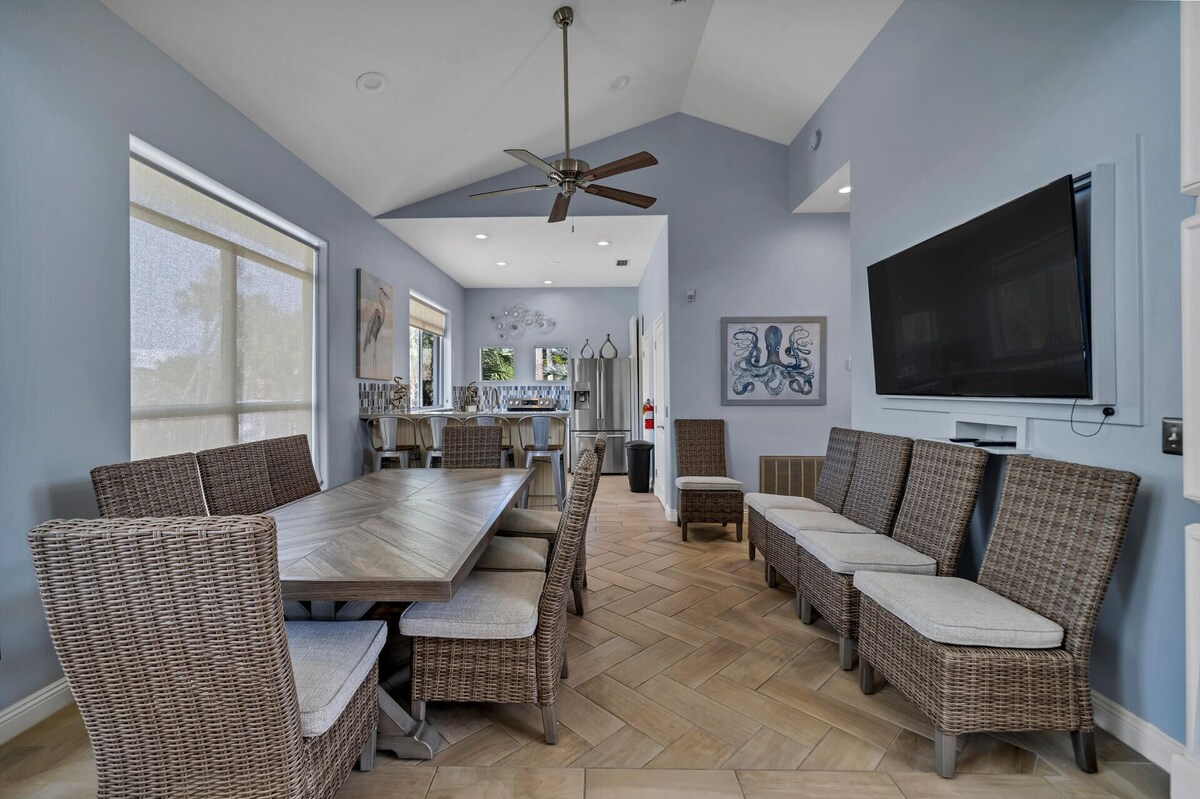 Photo 71 of Beach Beauty: Pet-Friendly Destiny West Home w/Community Pool + Beach Access