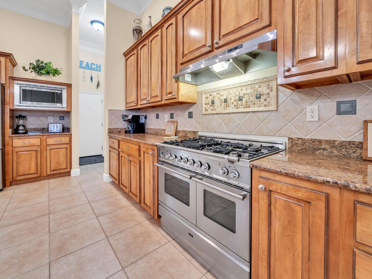 Photo 17 of Beach Beauty: Pet-Friendly Destiny West Home w/Community Pool + Beach Access