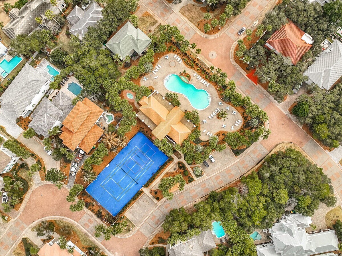 Photo 54 of Beach Beauty: Pet-Friendly Destiny West Home w/Community Pool + Beach Access