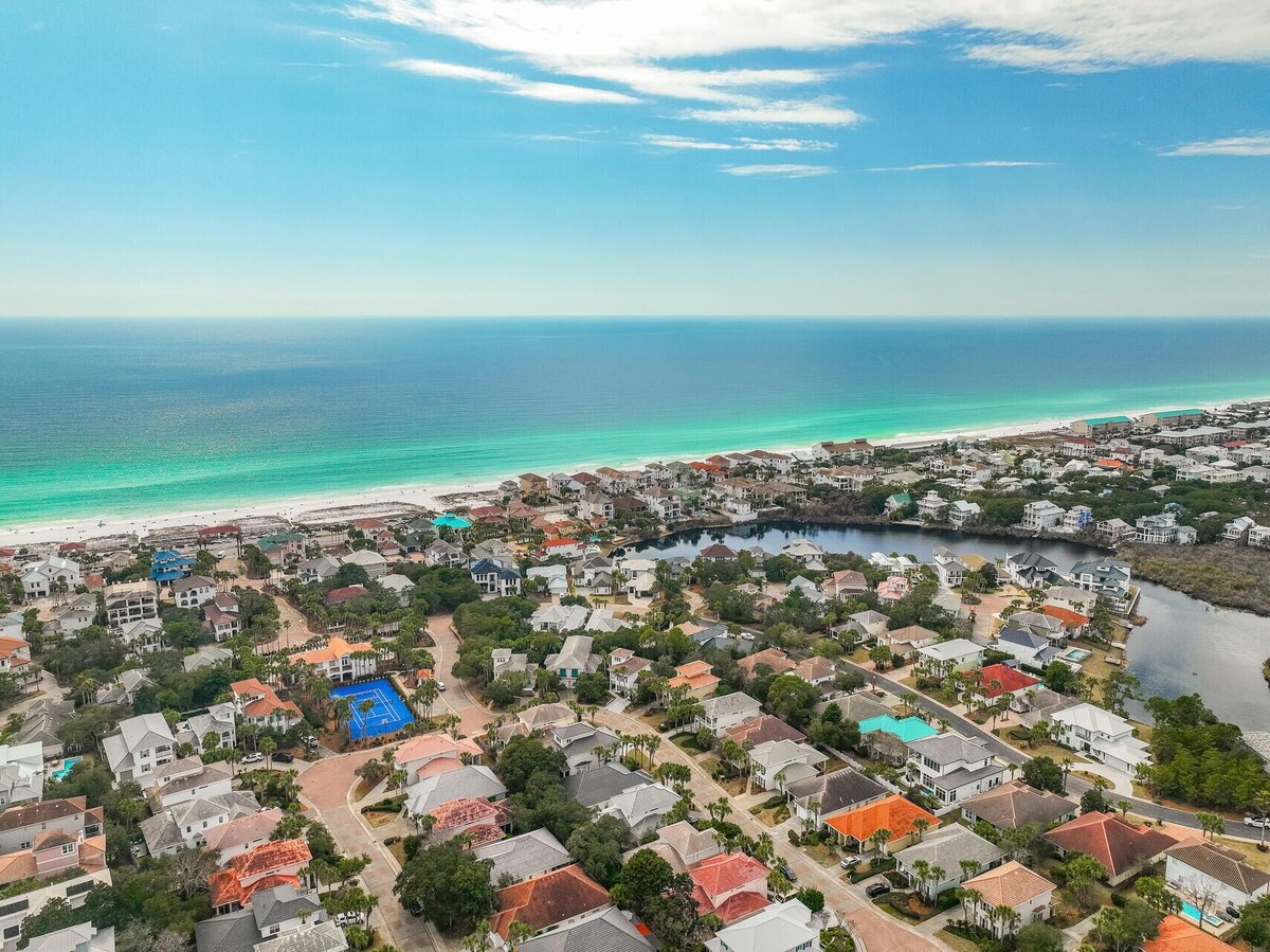 Photo 59 of Beach Beauty: Pet-Friendly Destiny West Home w/Community Pool + Beach Access