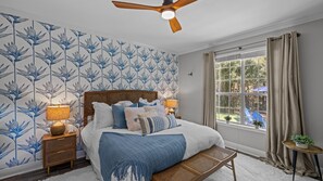 3 slaapkamers, een strijkplank/strijkijzer, reisbedje, gratis wifi