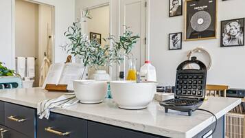 Luxury Condo, Balcony, City View | Private kitchen | Full-sized fridge, microwave, oven, stovetop