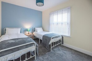 2 bedrooms, WiFi, bed sheets