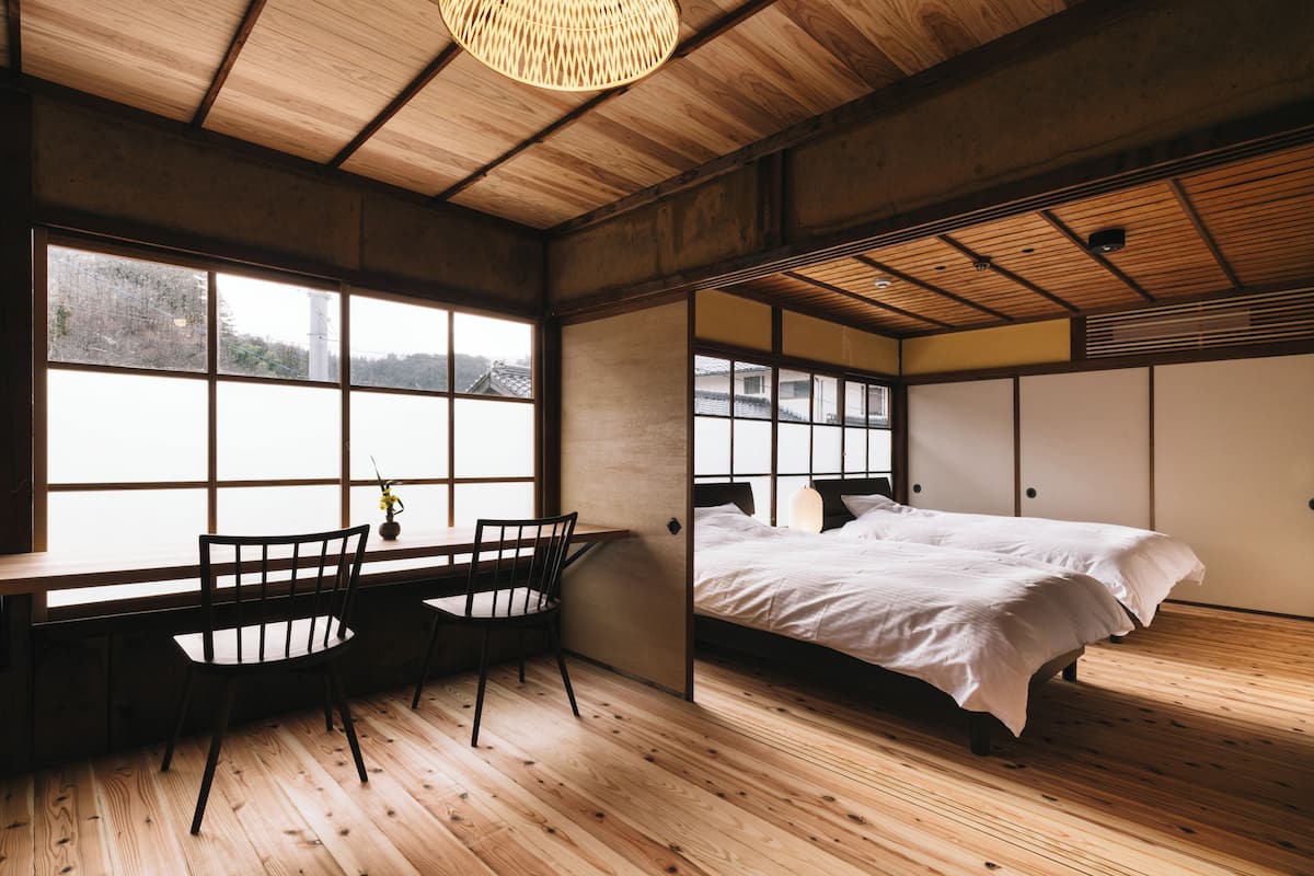 Family Room | 2 bedrooms, bed sheets