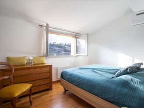 3 camere, ferro/asse da stiro, Wi-Fi