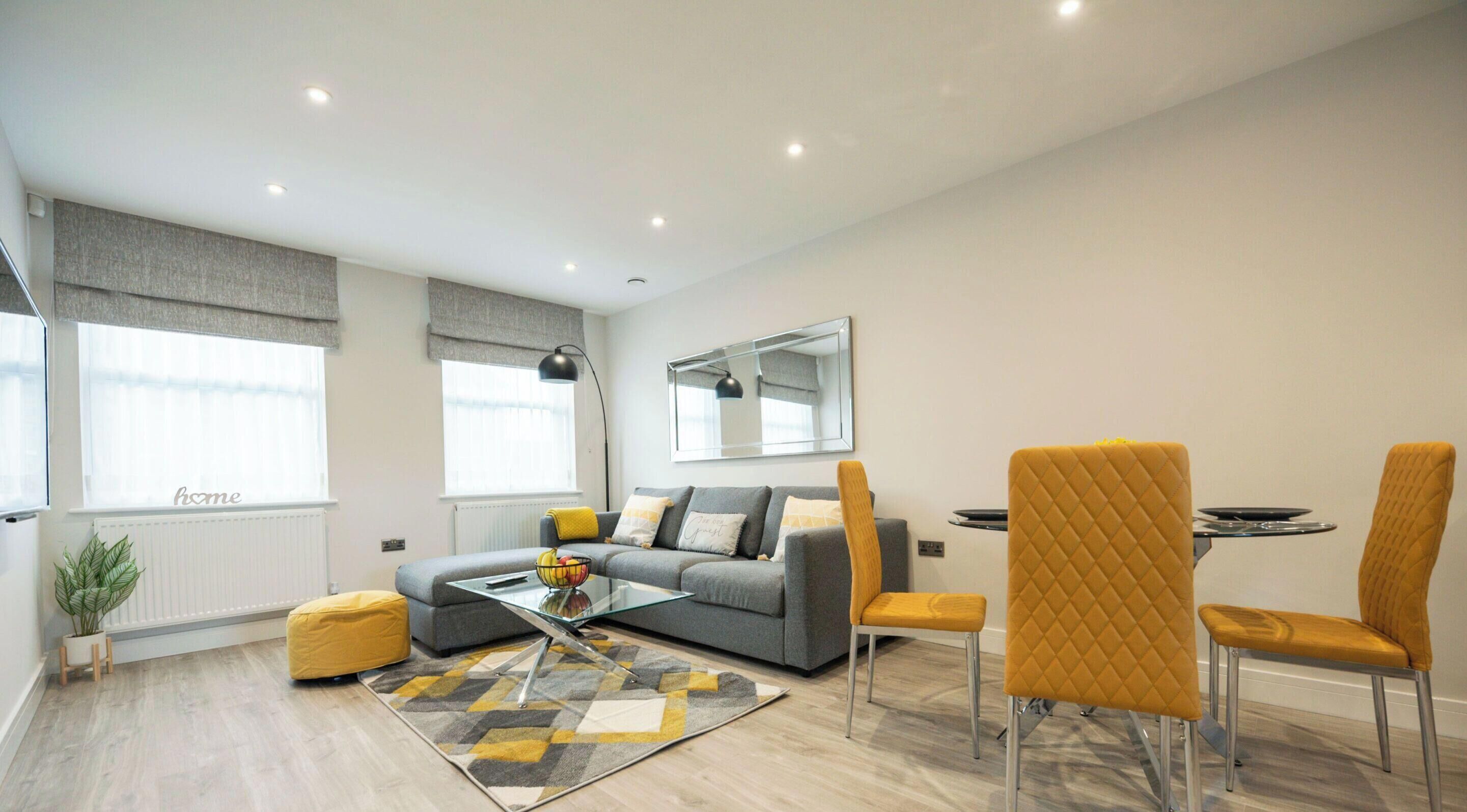 Luxury Apartment, Ensuite | Lounge