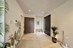 3 chambres, décoration personnalisée, ameublement personnalisé, bureau